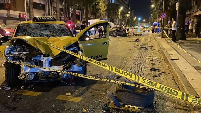 İzmir de korkunç kaza: Taksinin çarptığı kağıt toplayıcısı öldü