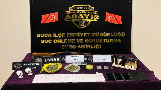 İzmir'de narkotik baskını: 5 gözaltı!