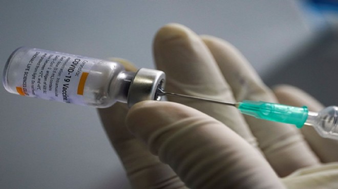 İzmir de sağlık çalışanları üzerinde yapılan araştırma 3. doz aşının önemini ortaya koydu