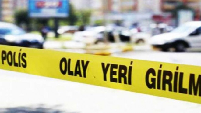 İzmir de sır son: Evinin salonunda ölü bulundu