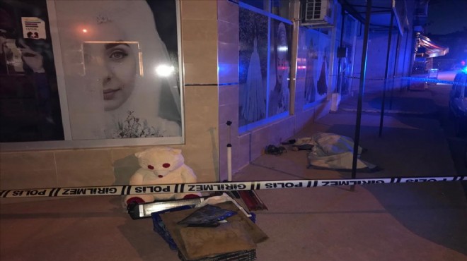 İzmir de şüpheli ölüm: Tezgahının yanında bulundu