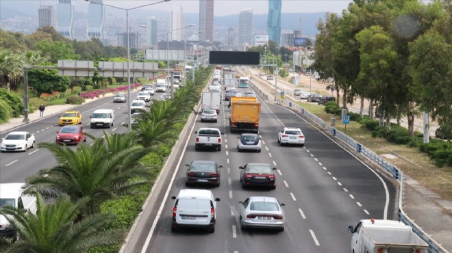 İzmir de trafik de  normal e döndü!