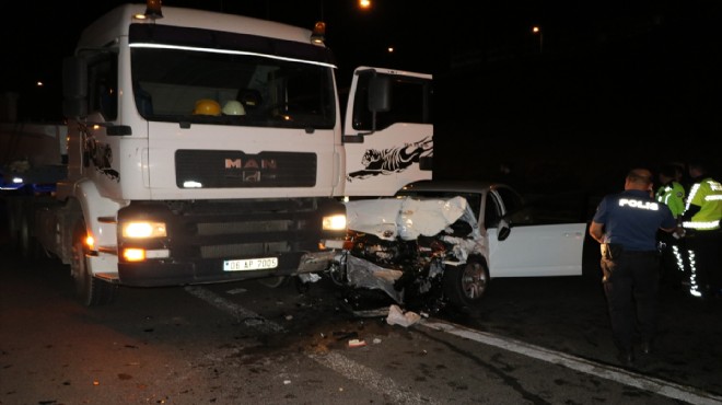 İzmir de tünel çıkışında feci kaza: 1 ölü!