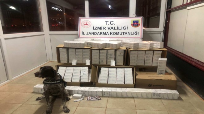 İzmir de yaklaşık 55 bin uyuşturucu hapla yakalanan 2 zanlı tutuklandı