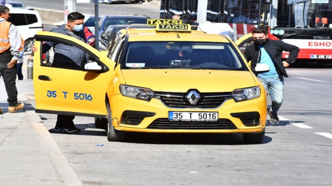 İzmir de zabıtadan taksilere sivil  kısa mesafe  denetimi!