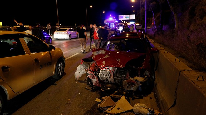 İzmir de zincirleme trafik kazası: 5 yaralı