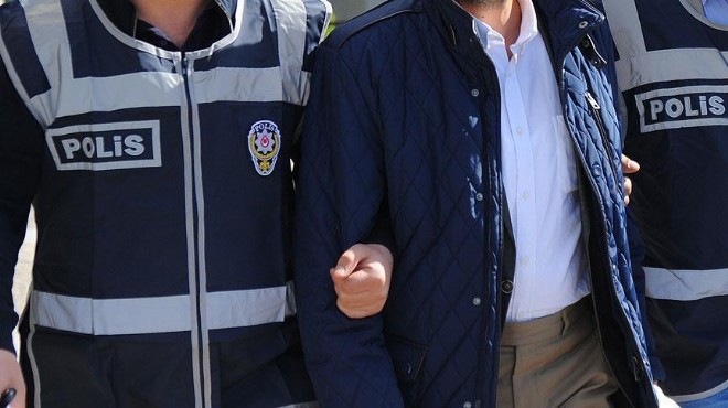 İzmir deki FETÖ baskınında 11 tutuklama!