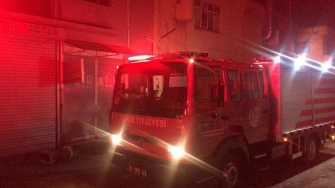 İzmir deki iş yerinde yangın dehşeti!