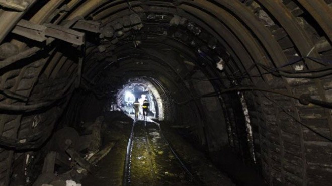 İzmir deki kömür ocağında zehirlenen 2 madenci hastaneye kaldırıldı