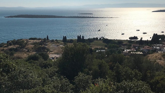 İzmir in turizm cennetinde koruma kararı: Çivi bile çakılamayacak!