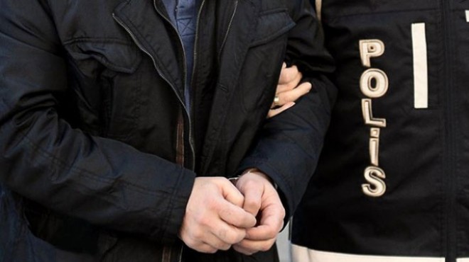 İzmir de FETÖ operasyonu: 10 tutuklama