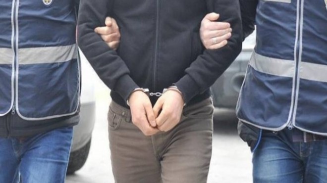 İzmir merkezli 30 ildeki FETÖ soruşturmasında 13 tutuklama