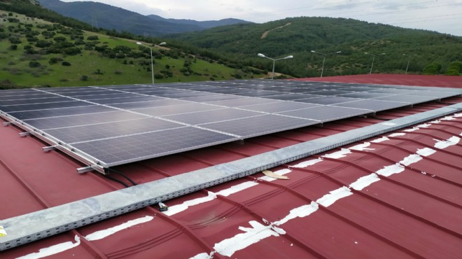 İzmir’de dört büyük tesise güneş paneli