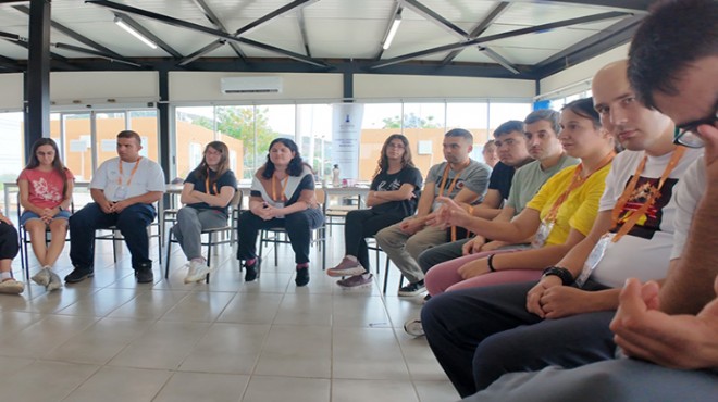 İzmir'de engelli gençlere istihdam desteği