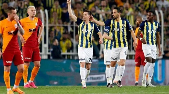 Kadıköy deki derbide kazanan Fenerbahçe