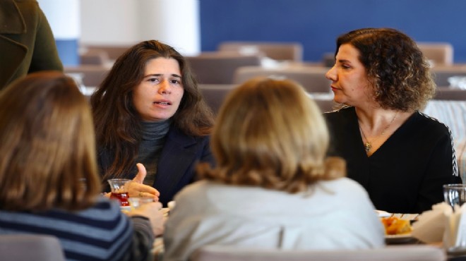 Kadının İnsan Hakları Eğitim Programı Çeşme'de tamamlandı