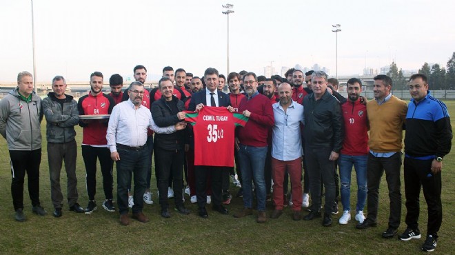 Karşıyaka Stadı na Cemil Tugay desteği