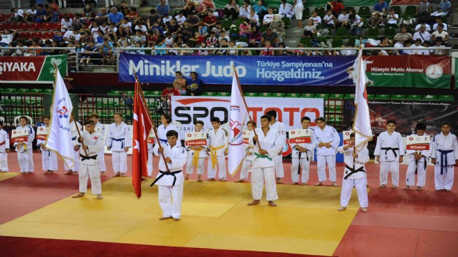Karşıyaka da judo şölenine renkli final
