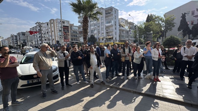 Karşıyaka'da memurlar iş bıraktı: 'Kasada para yok' yalanına sarılmasınlar!