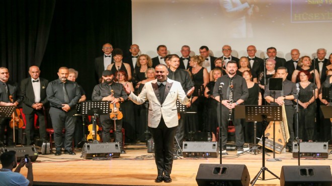 Karşıyaka yaza şarkılarla ‘merhaba' dedi