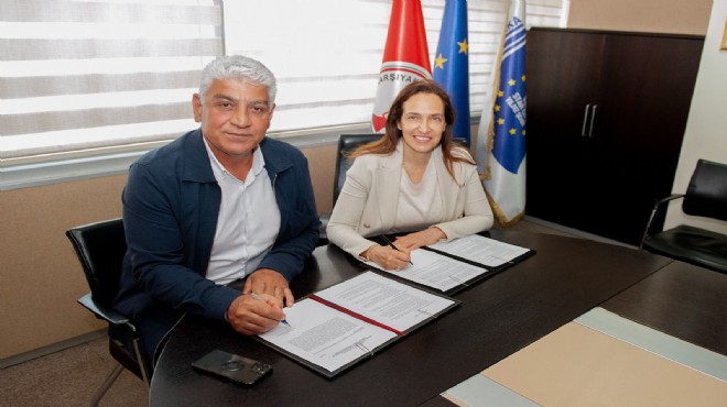 Karşıyaka'da TİS imzaları atıldı!