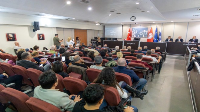 Karşıyaka'da kentsel dönüşüm sektör temsilcileriyle ele alındı