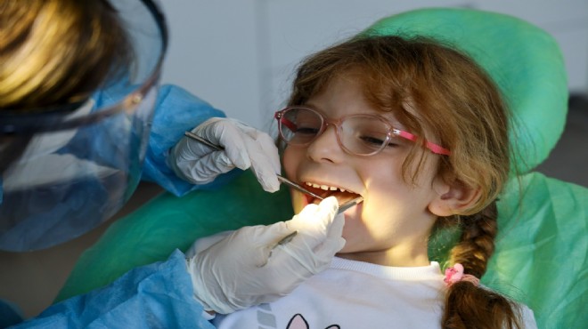 Karşıyakalı çocuklara ağız ve diş sağlığı taraması