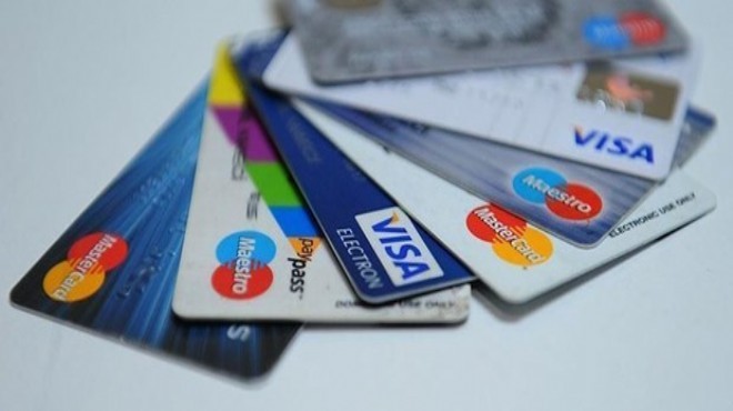 Kart borcu kredisinde vade uzatıldı
