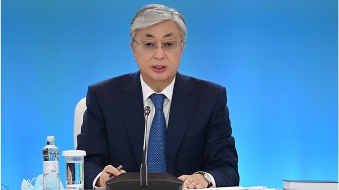 Kazakistan Cumhurbaşkanı: Teröristlere ateş açacağız