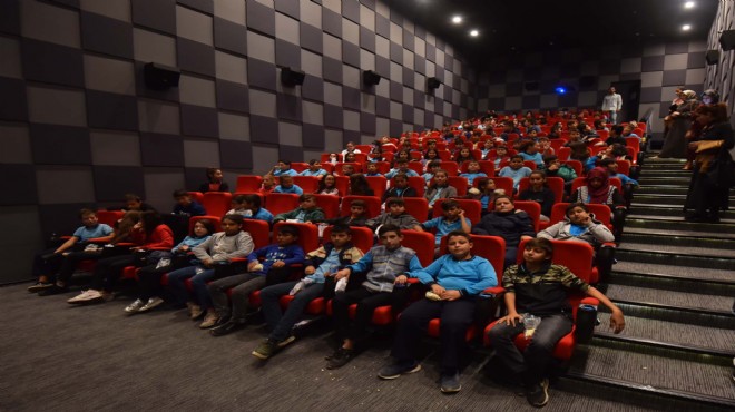 6 bin 500 öğrenci sinemayla buluştu