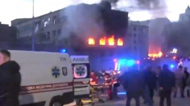 Kiev şehir merkezinde şiddetli patlama