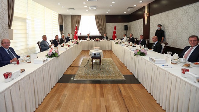 Kılıçdaroğlu ndan 11 başkanla zirve: Neler konuşuldu, hangi talimatı verdi?