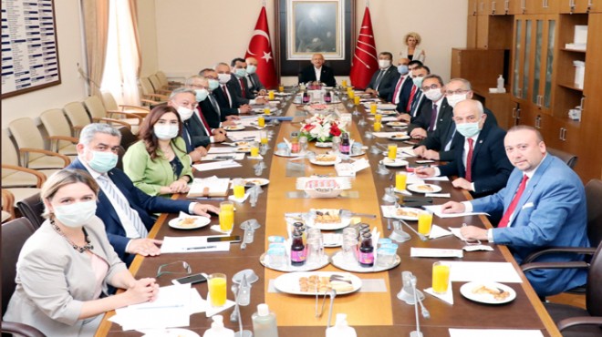 Kılıçdaroğlu ndan İzmir vekilleriyle toplantı: Neler konuşuldu?