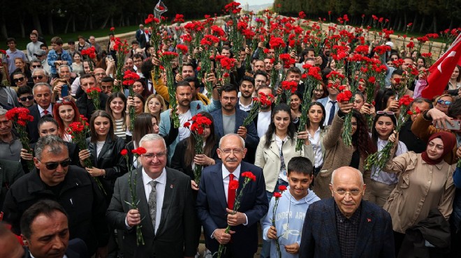 Kılıçdaroğlu’ndan 81 genç ile Anıtkabir ziyareti