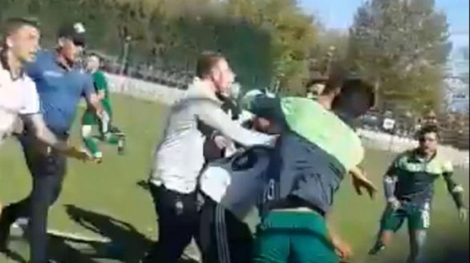 Konya da ortalık karıştı: Beşiktaşlı futbolculara saldırı!