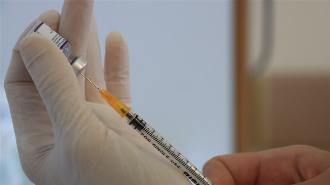 Koronavirüs Bilim Kurulu Üyesi Şener: Kovid-19 aşısı zorunlu olsun!