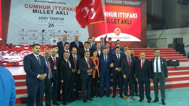 MHP İzmir de Başkan ve adaylardan Ankara çıkarması!