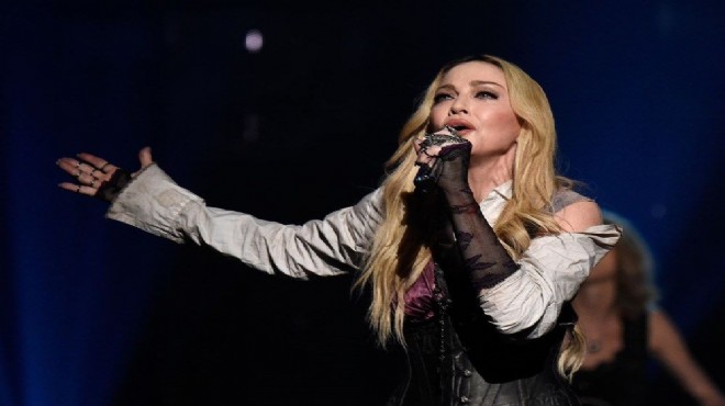 Madonna burcu yüzünden David Guetta yı reddetti