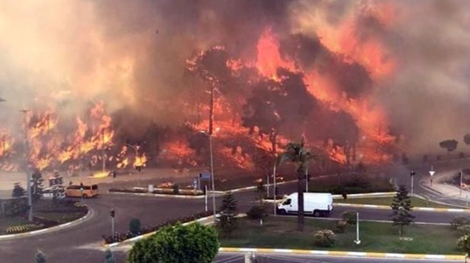 Büyük yangın: Manavgat alevler içinde!