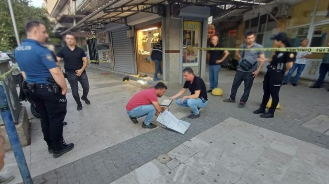 Manisa'da kuyumcuya soygun girişimi: 2 yaralı