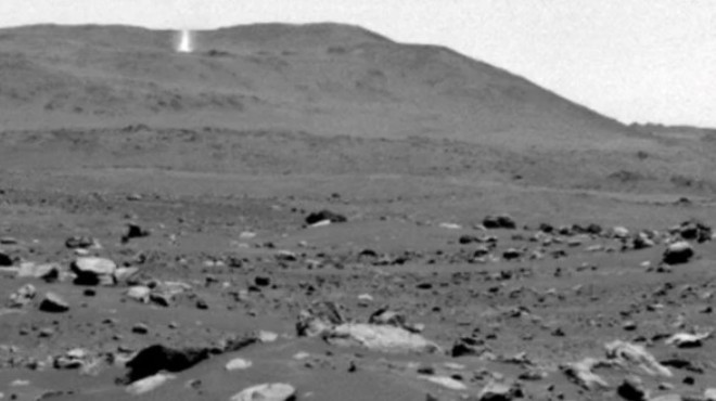 Mars ta toz şeytanı görüntülendi!