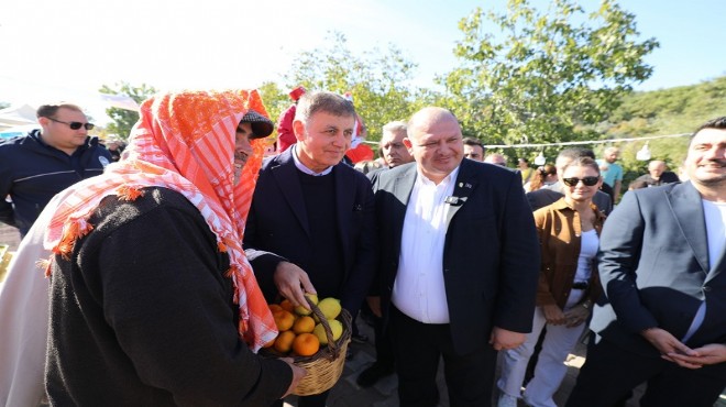 Menderes Mandalina Festivali ile coştu