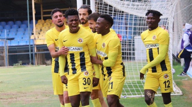Menemenspor da mali kriz: 3 futbolcu ayrıldı