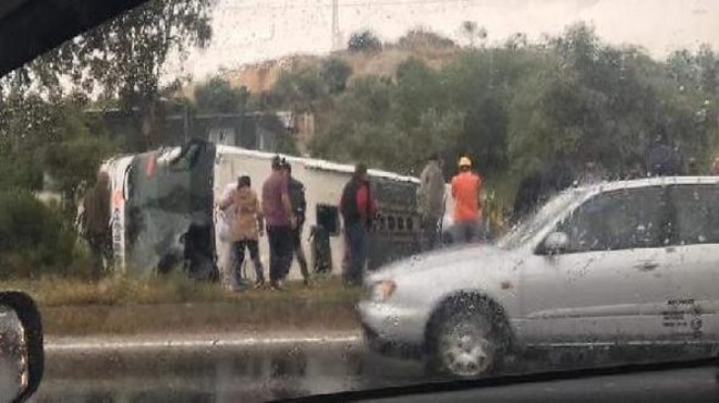 Milas’ta yolcu otobüsü devrildi, ölü ve yaralılar var