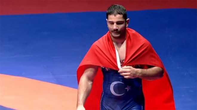 Milli güreşçi Taha Akgül 11. kez Avrupa Şampiyonu!