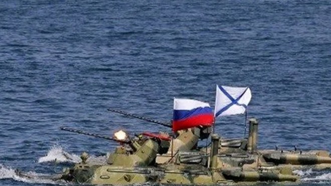 Moskova-Kiev hattı ateşi arttı: Ukrayna 2 Rus gemisini vurdu