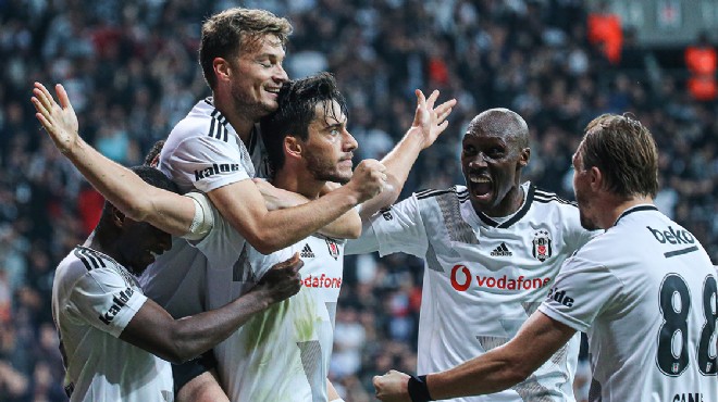 Nefes kesen derbi Beşiktaş a  Umut  oldu!