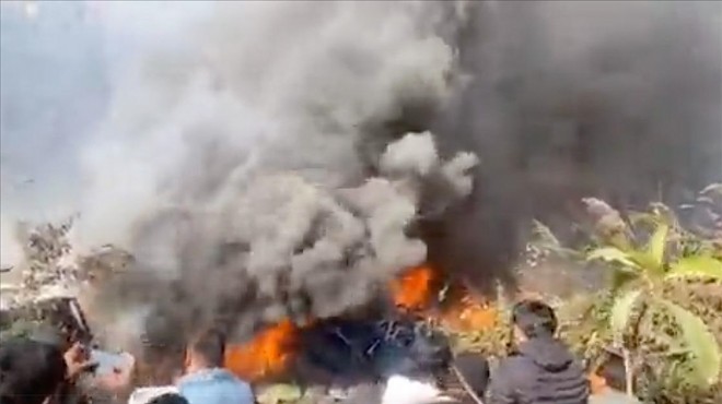 Nepal de 72 kişiyi taşıyan uçak düştü