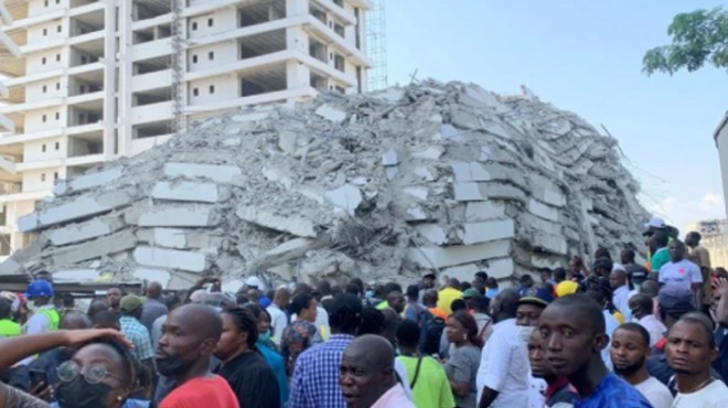 O ülkede facia: 21 katlı bina çöktü!