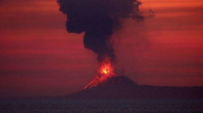 O yanardağda 24 saatte 232 patlama!